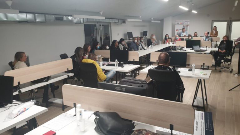 Priboj – Održan seminar za turističke radnike